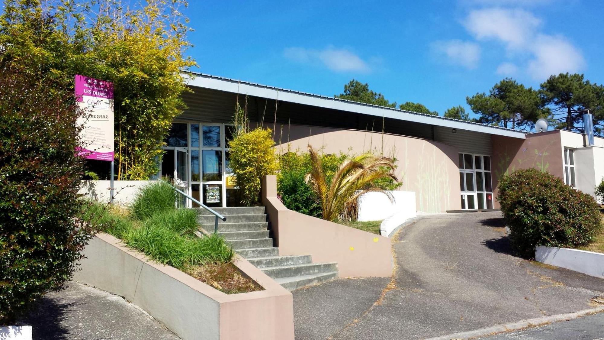 Village Vacances Les Dunes - Domaine De Bombannes Carcans Exterior foto